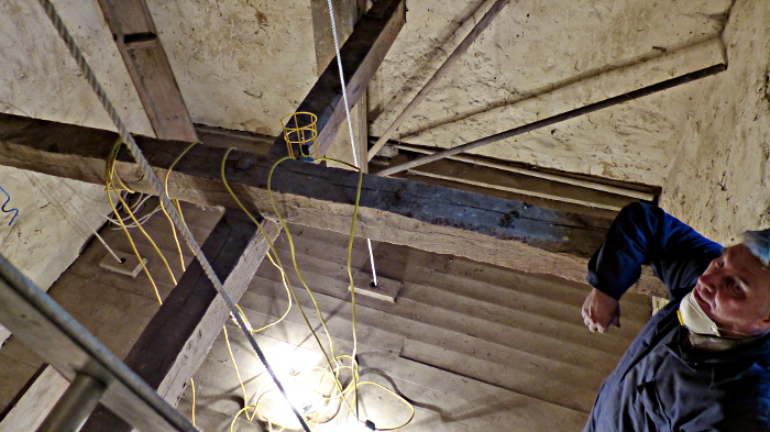 Intermediate chamber cleaned up